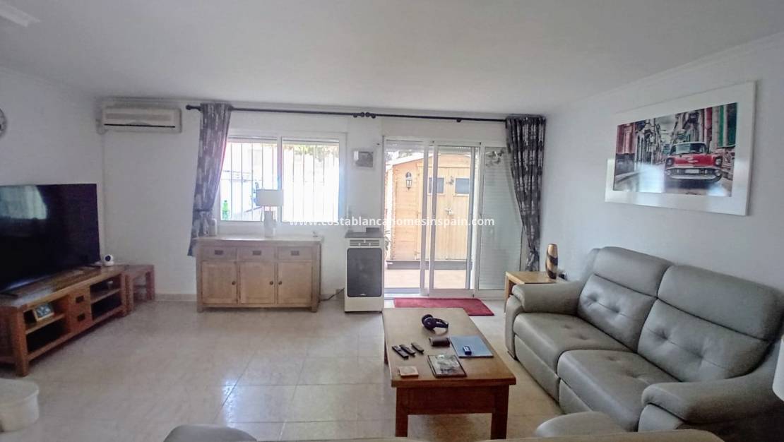 Endursölu - Town house - Orihuela Costa - Los Balcones