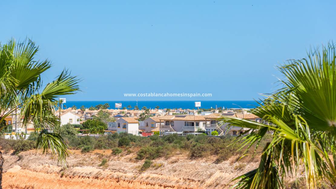 Endursölu - Townhouse - Cabo Roig