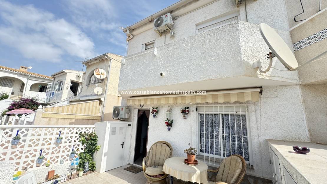 Endursölu - Townhouse - Cabo Roig