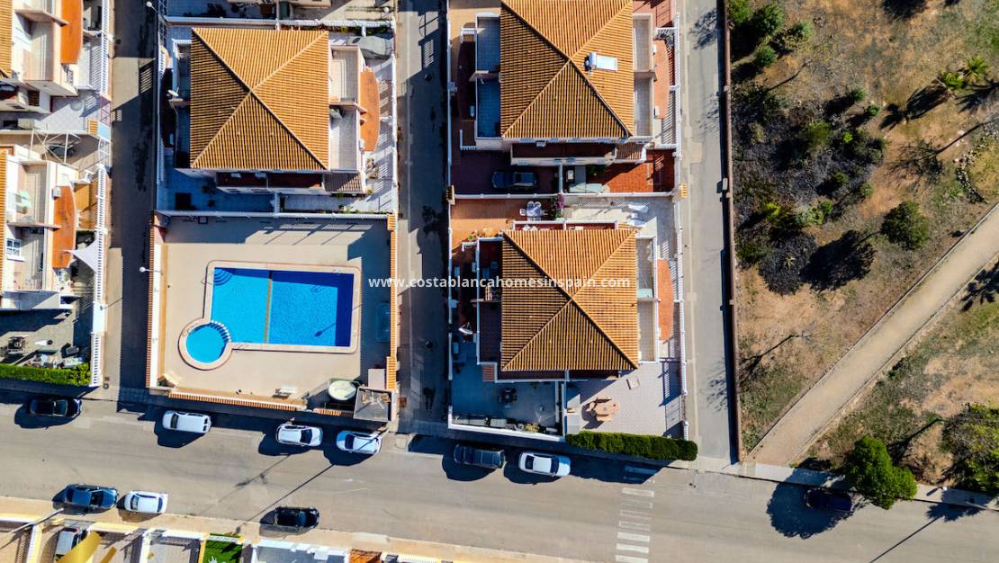 Endursölu - Townhouse - Cabo Roig