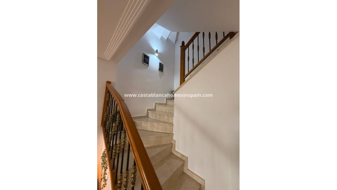 Endursölu - Townhouse - Los Dolses