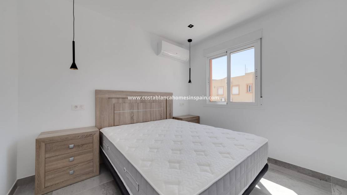 Endursölu - Townhouse - Orihuela Costa - La Zenia