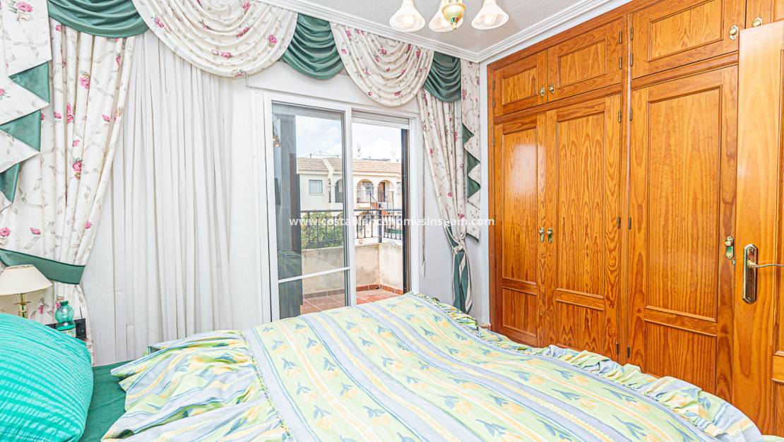 Endursölu - Townhouse - Orihuela Costa - La Zenia