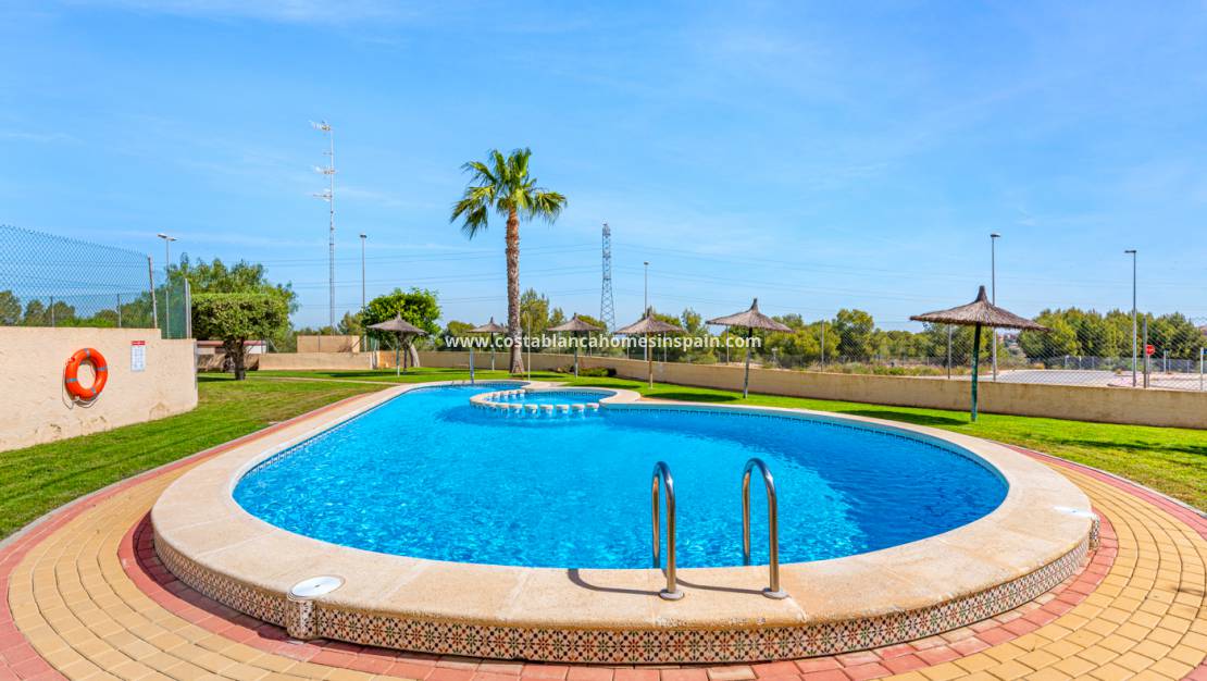 Endursölu - Townhouse - Orihuela Costa - Los Altos