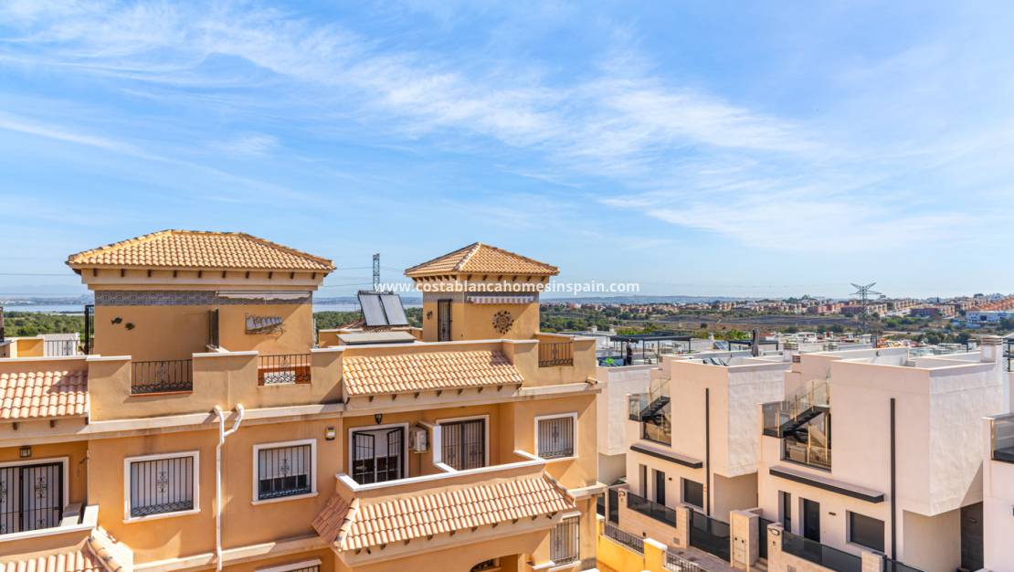 Endursölu - Townhouse - Orihuela Costa - Los Altos