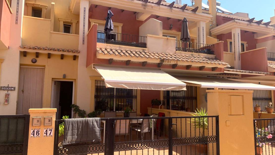 Endursölu - Townhouse - Orihuela Costa - Los Dolses