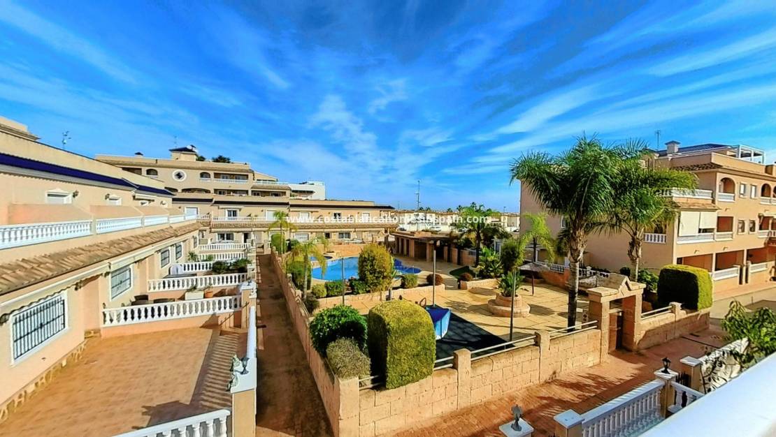 Endursölu - Townhouse - Orihuela Costa - Los Dolses