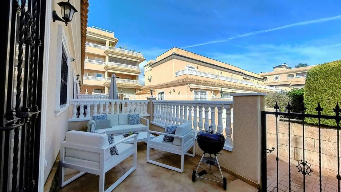 Endursölu - Townhouse - Orihuela Costa - Los Dolses