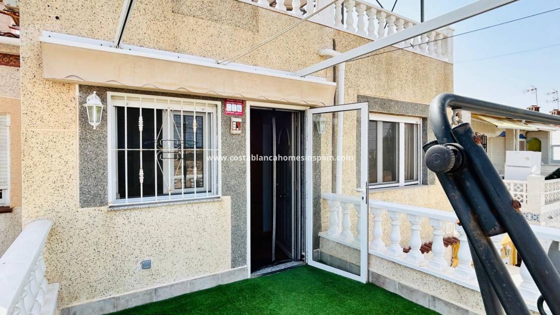 Endursölu - Townhouse - Torrevieja - La Siesta - El Salado -  Torreta