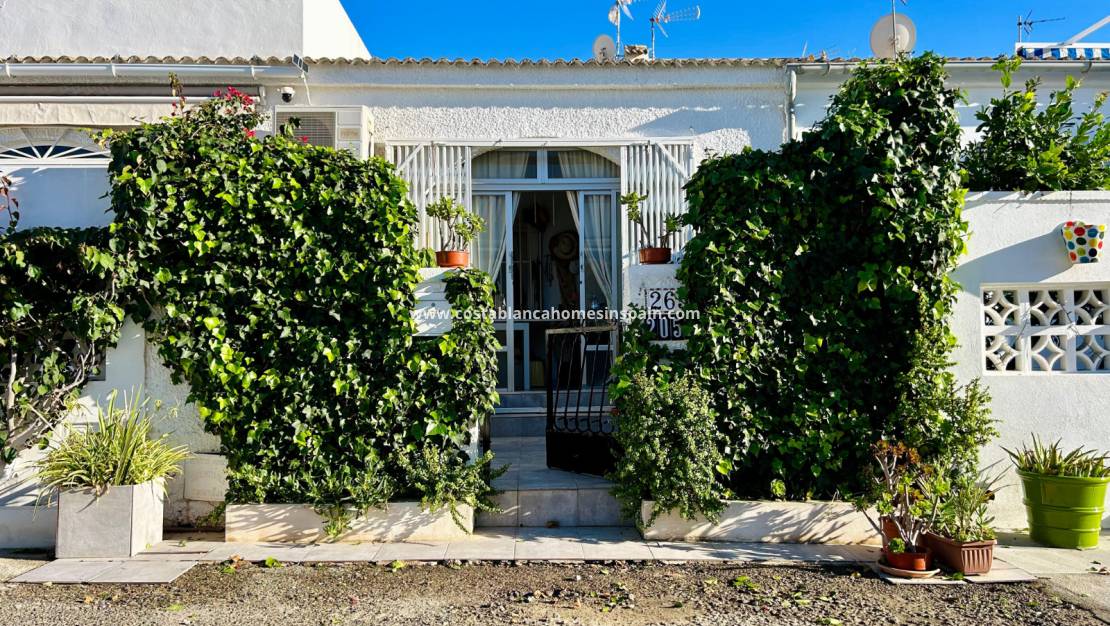 Endursölu - Townhouse - Torrevieja - Urbanización San Luis