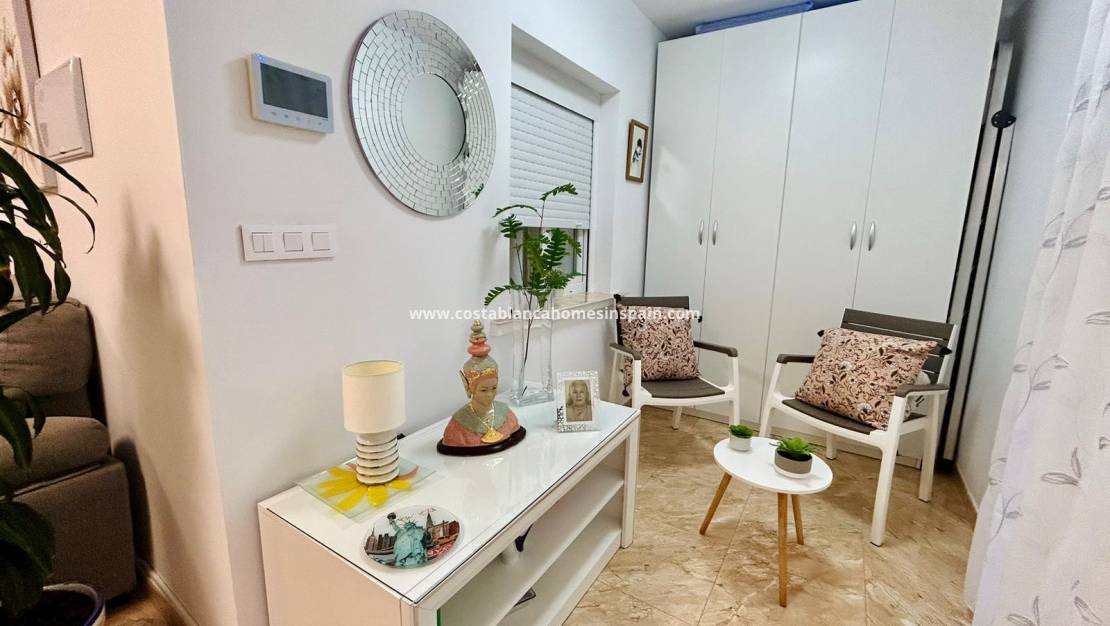 Endursölu - Townhouse - Torrevieja - Urbanización San Luis