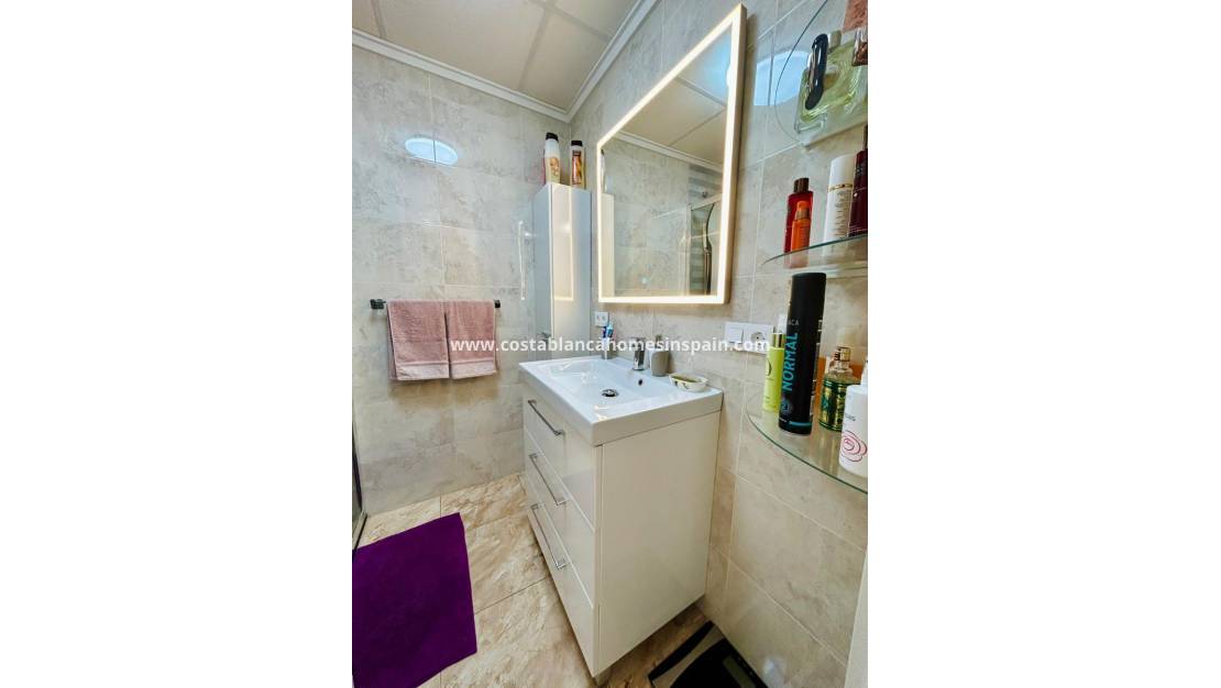 Endursölu - Townhouse - Torrevieja - Urbanización San Luis