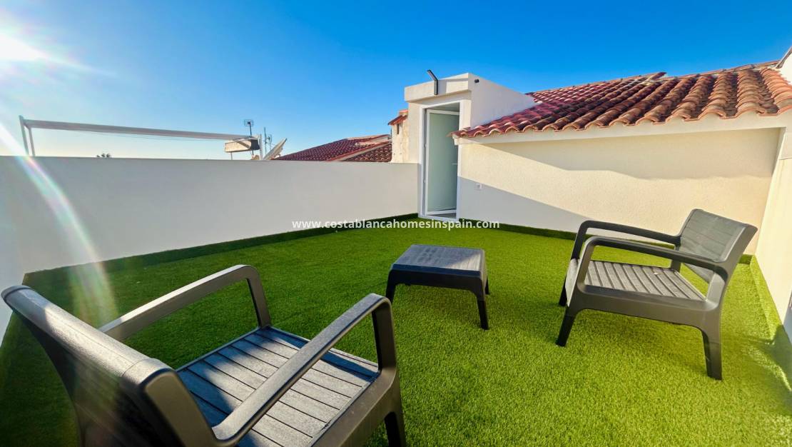 Endursölu - Townhouse - Torrevieja - Urbanización San Luis