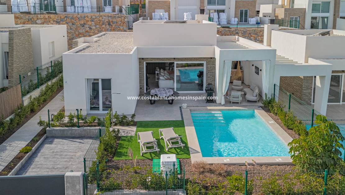 Endursölu - villa - Algorfa - La Finca