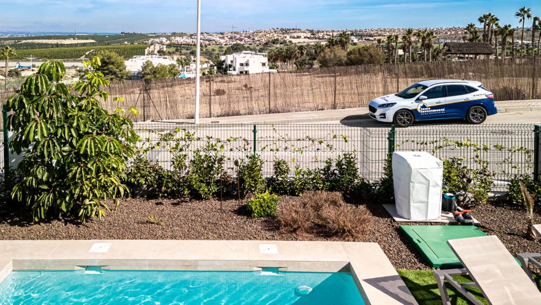 Endursölu - villa - Algorfa - La Finca