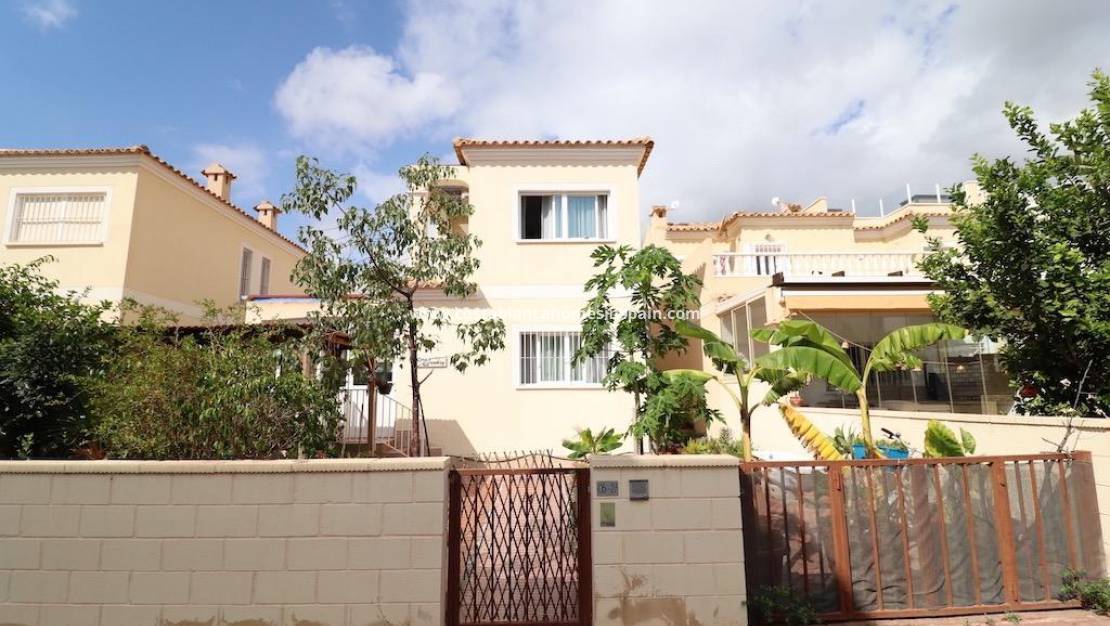 Endursölu - Villa - Orihuela Costa - Lomas de Cabo Roig