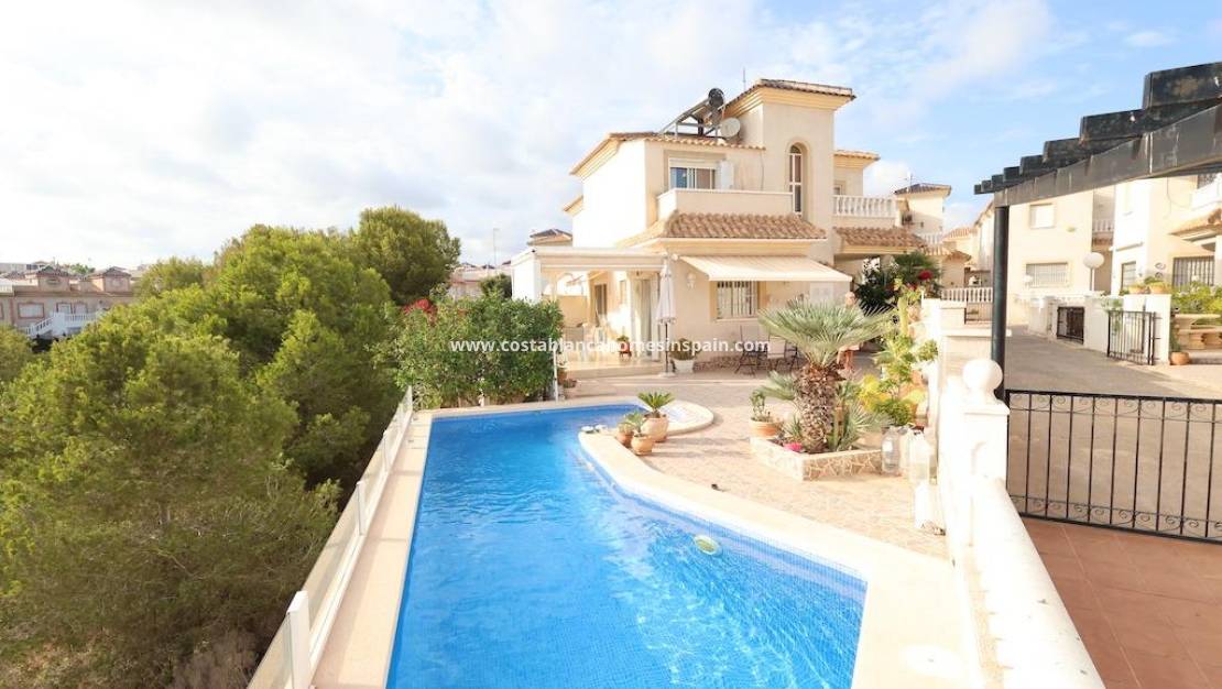 Endursölu - Villa - Orihuela Costa - Playa Flamenca