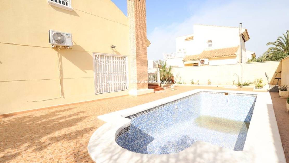 Endursölu - Villa - Orihuela Costa - Playa Flamenca