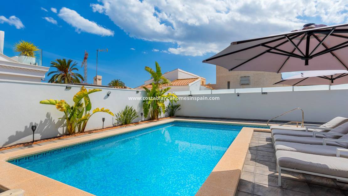 Endursölu - Villa - Orihuela - Playa Flamenca