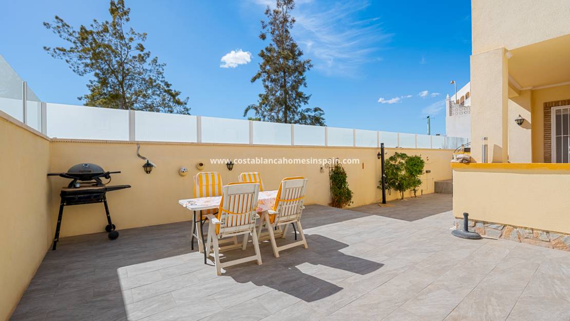 Endursölu - Villa - Orihuela - Playa Flamenca