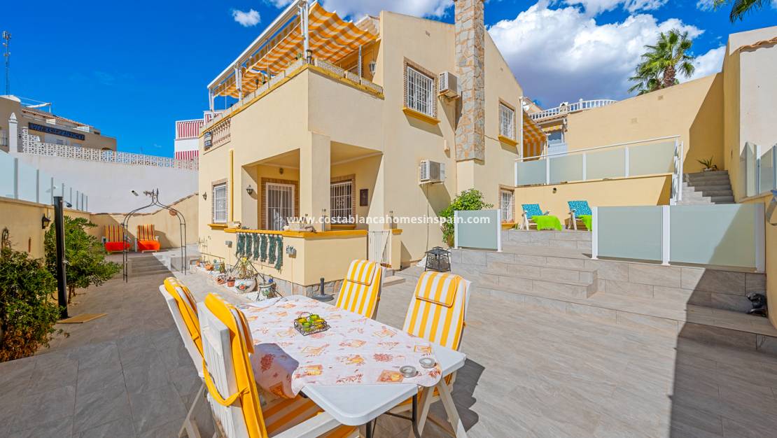 Endursölu - Villa - Orihuela - Playa Flamenca