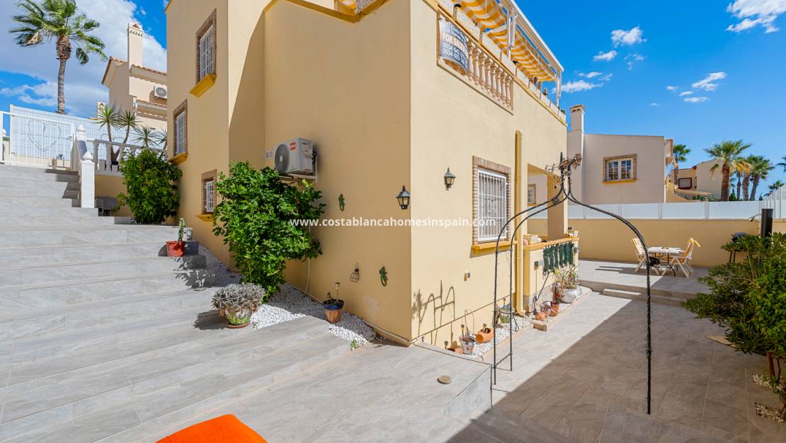 Endursölu - Villa - Orihuela - Playa Flamenca