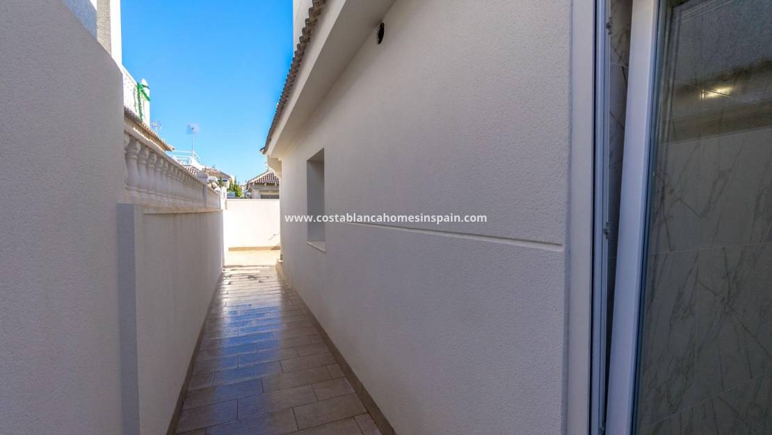 Endursölu - villa - Torrevieja - El chaparral