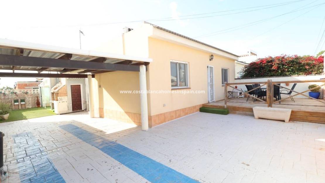 Endursölu - Villa - Torrevieja - La Siesta - El Salado - Torreta