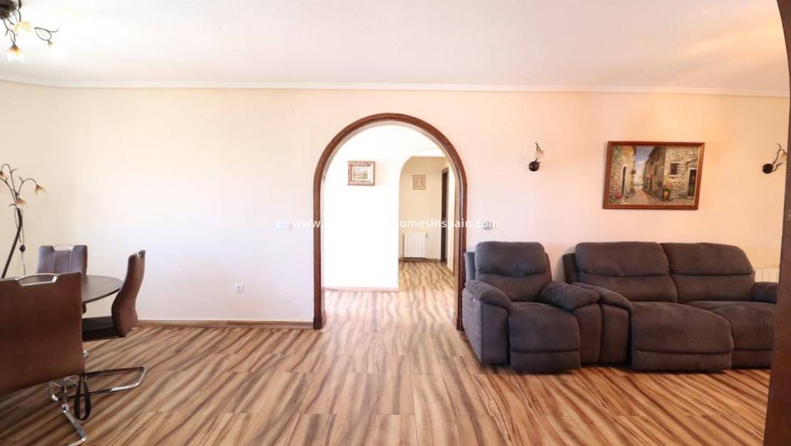 Endursölu - Villa - Torrevieja - Los Balcones