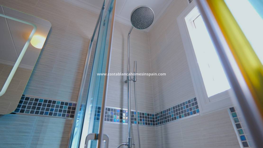 Endursölu - villa - Torrevieja - Urbanización San Luis