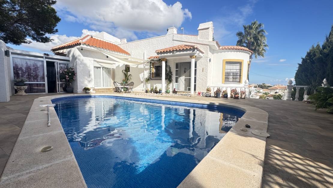 Endursölu - villa - Villamartin