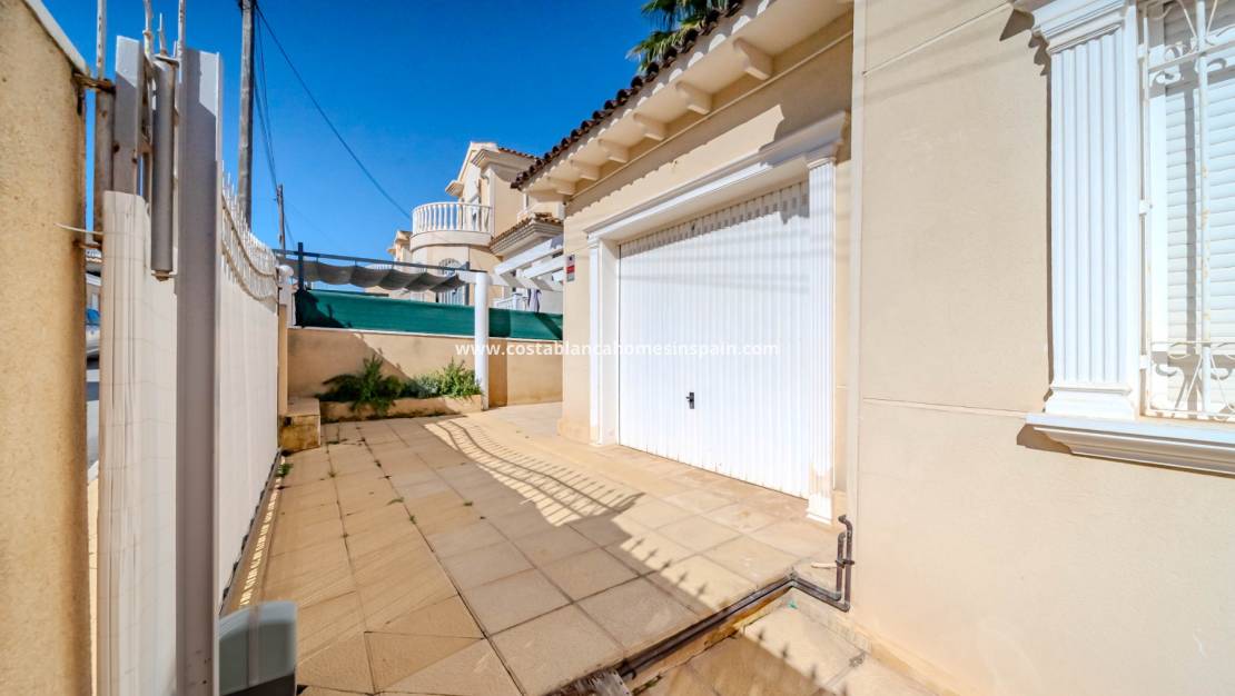 Endursölu -  - Villamartin - Orihuela Costa