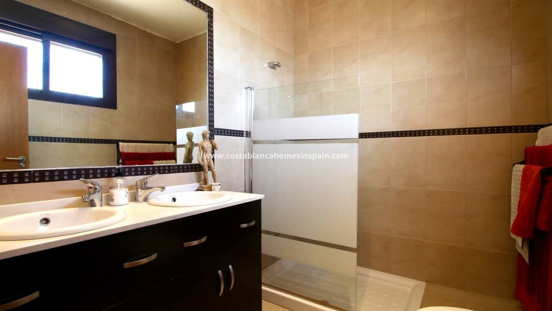 Endursölu -  - Villamartin