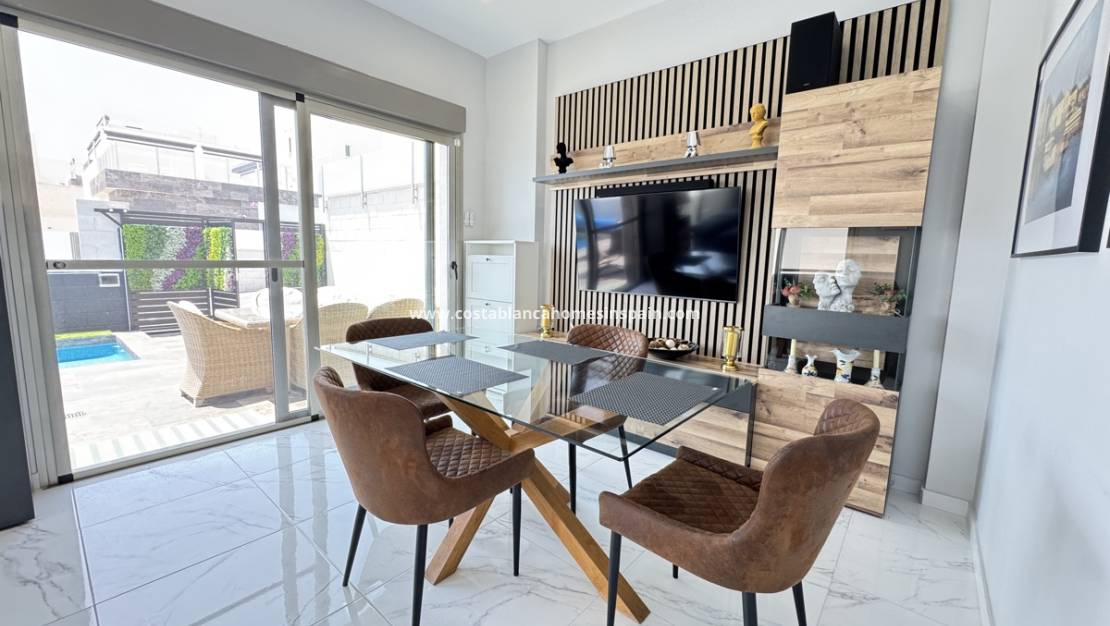 Endursölu -  - Villamartin