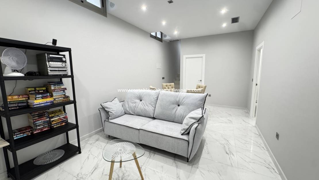 Endursölu -  - Villamartin