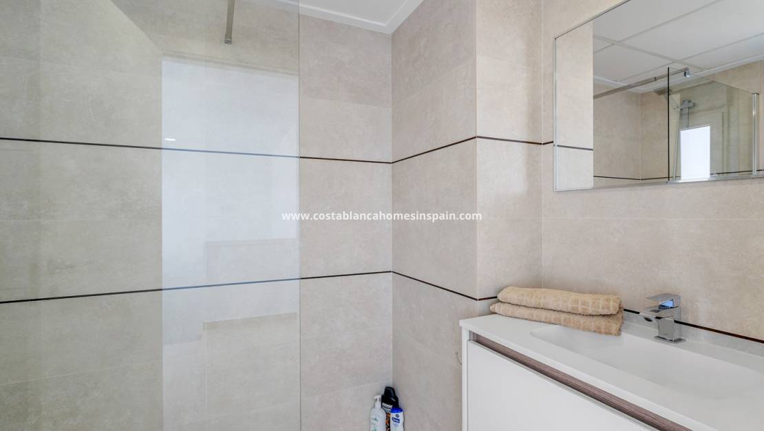 Endursölu -  - Vistabella Golf