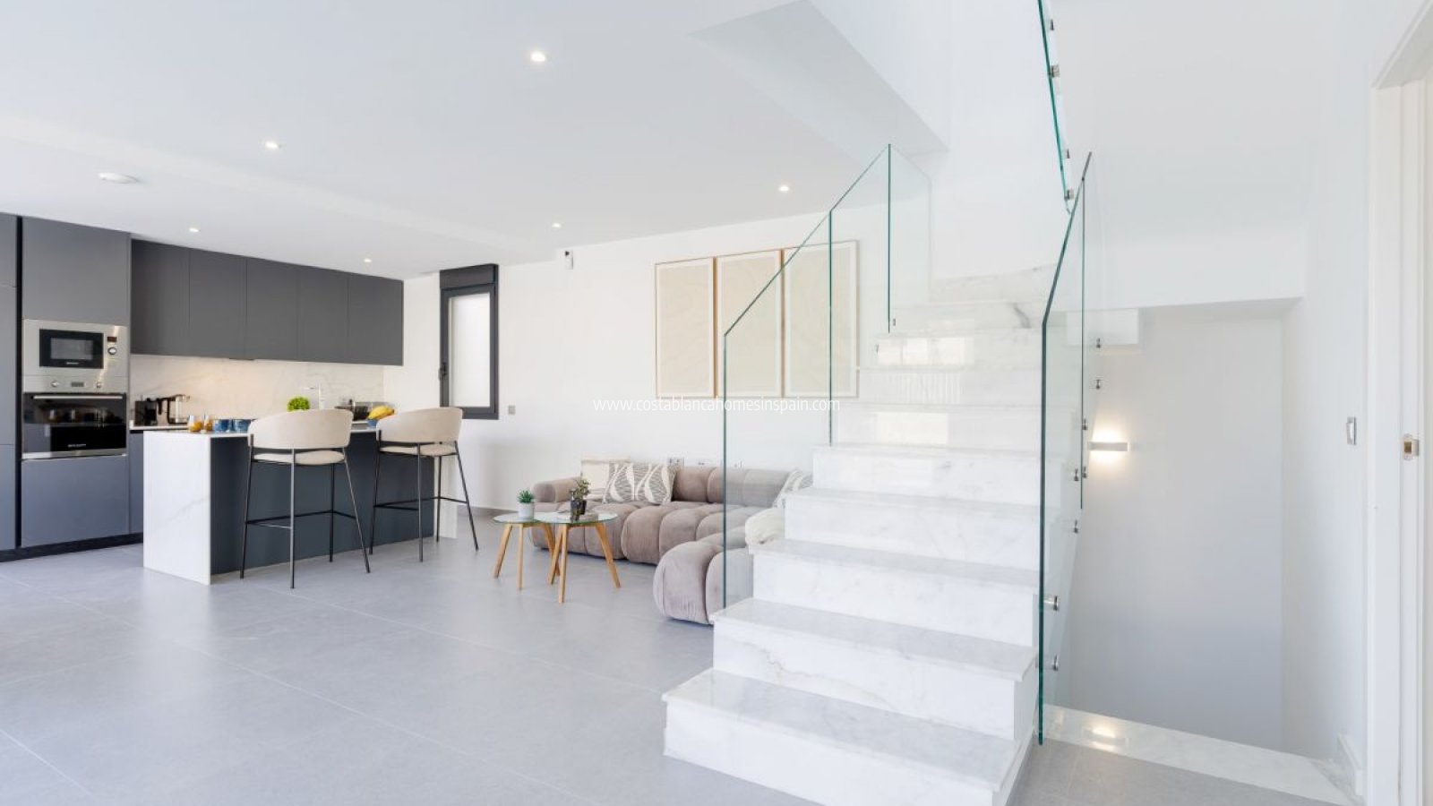 Használt -  - Algorfa