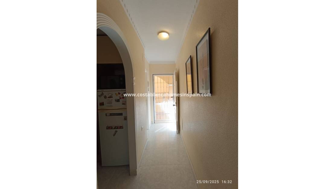 Használt - Apartment - Algorfa - Pueblo