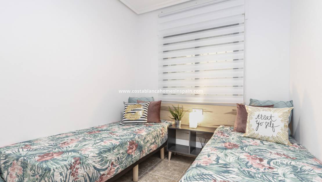 Használt - Apartment - Cabo Roig