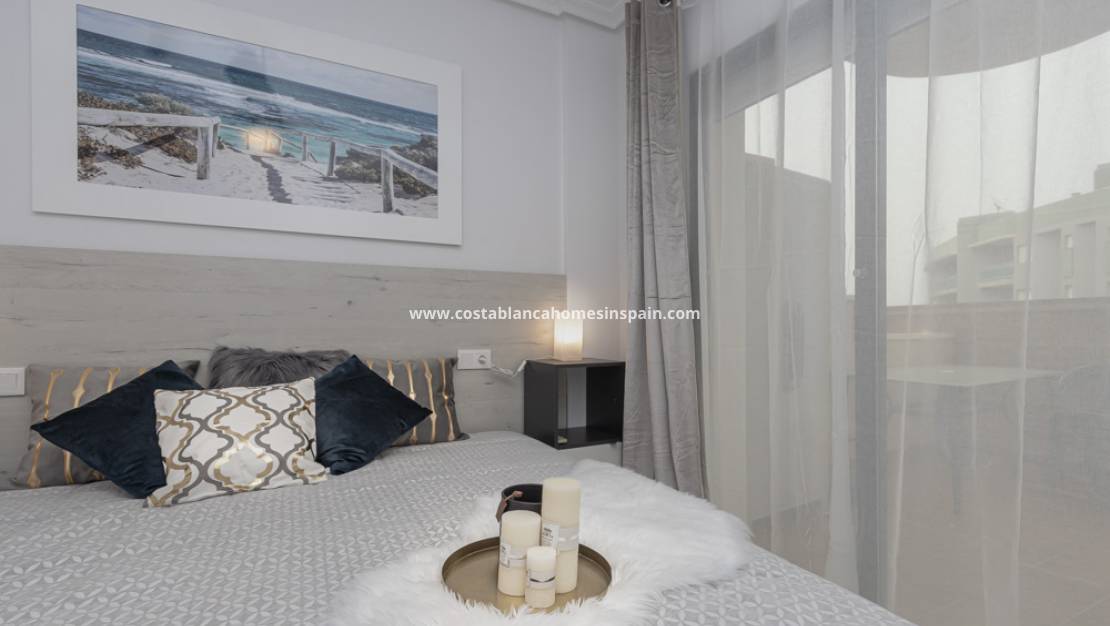 Használt - Apartment - Cabo Roig