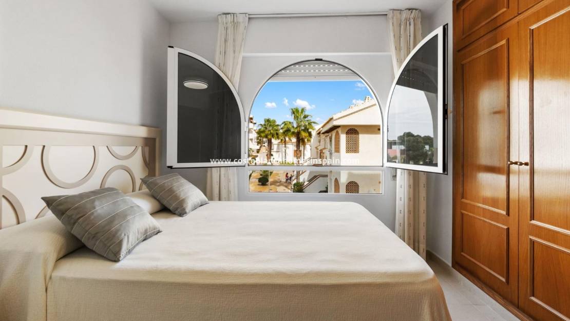 Használt - Apartment - Campoamor - Costa Blanca