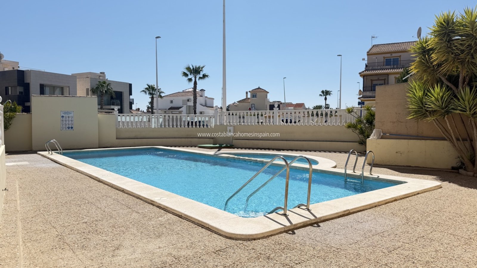 Használt - Apartment - La Zenia