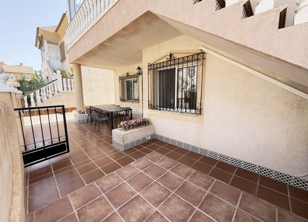 Használt - Apartment - La Zenia