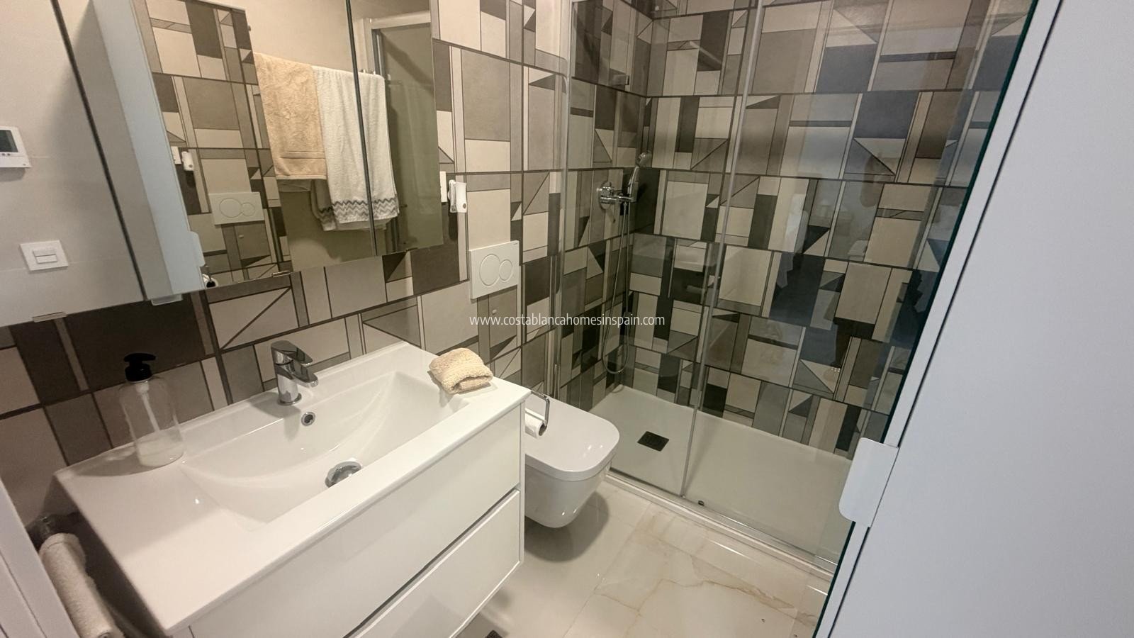 Használt - Apartment - Los Altos - 