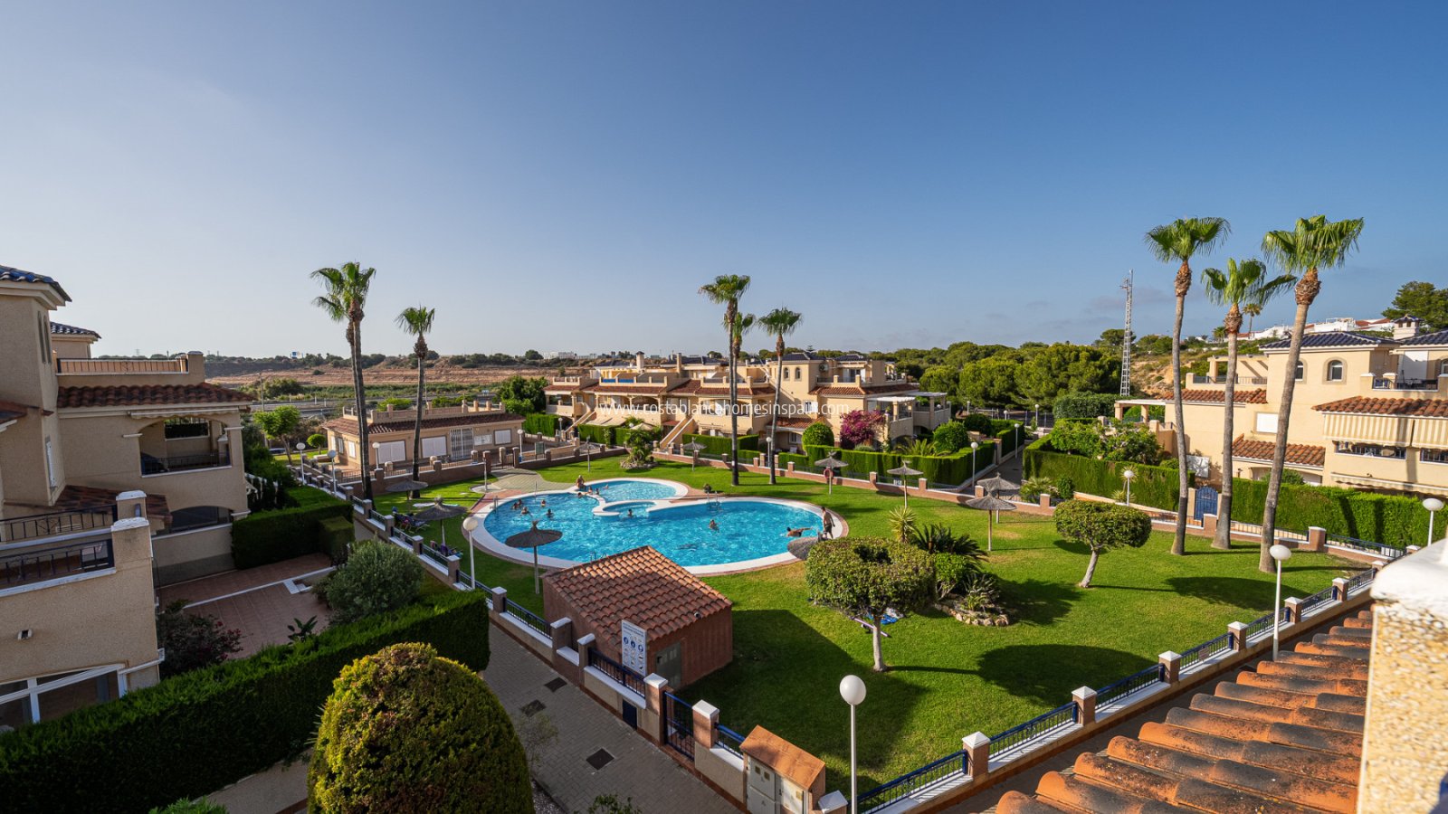 Használt - Apartment - Mil Palmeras - 