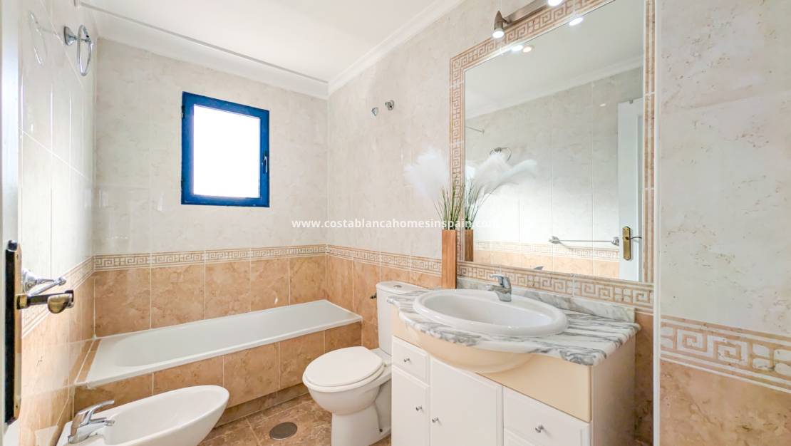 Használt - Apartment - Orihuela Costa - Cabo Roig