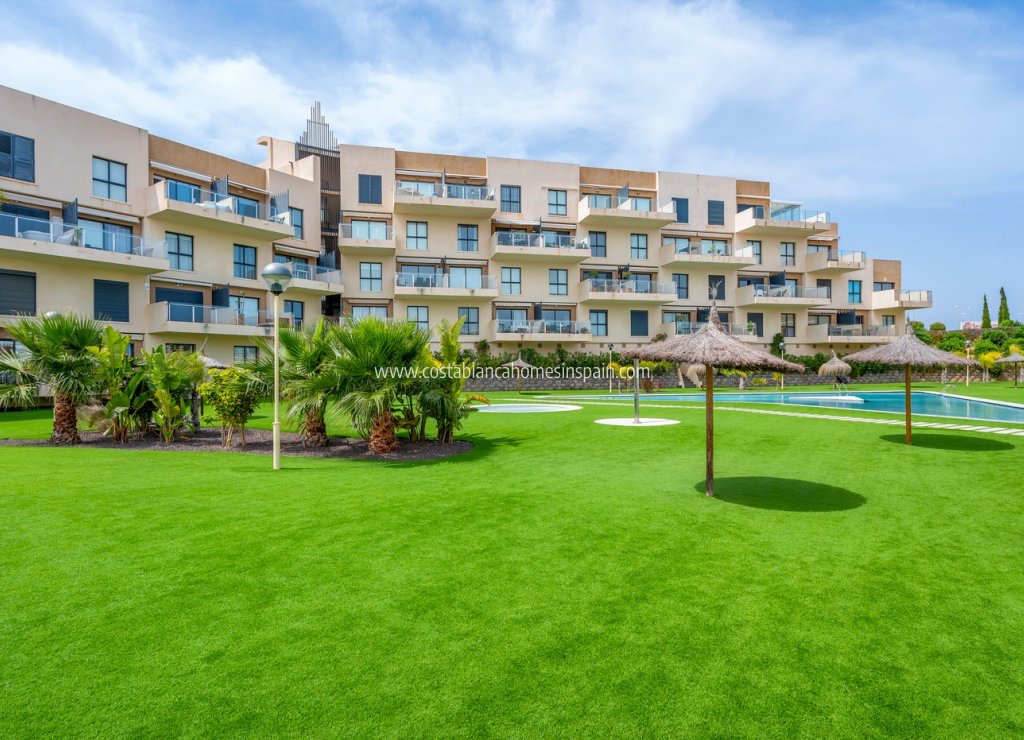 Használt - Apartment - Orihuela Costa - La Zenia