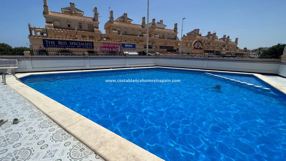 Használt - Apartment - Orihuela Costa - La Zenia
