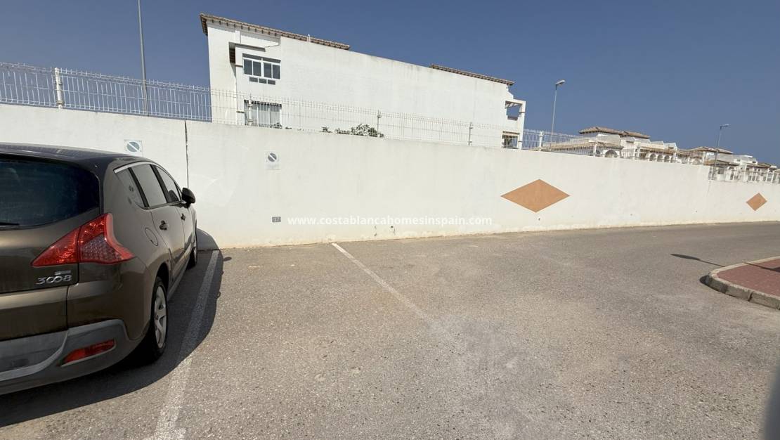 Használt - Apartment - Orihuela Costa - La Zenia