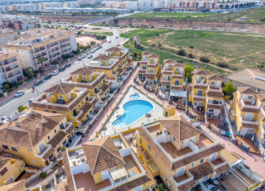 Használt - Apartment - Orihuela Costa - Playa Flamenca